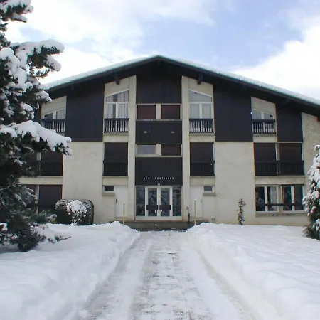 2 Avec Balcon, Parking, Piscine Et Wi-fi Pres Du Centre De - Fr-1-453-175 Apartment