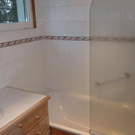 Appartement 2 Chambres Avec Balcon, Parking, Piscine Et Wi-Fi Pres Du Centre De Megeve - Fr-1-453-175 * Megève